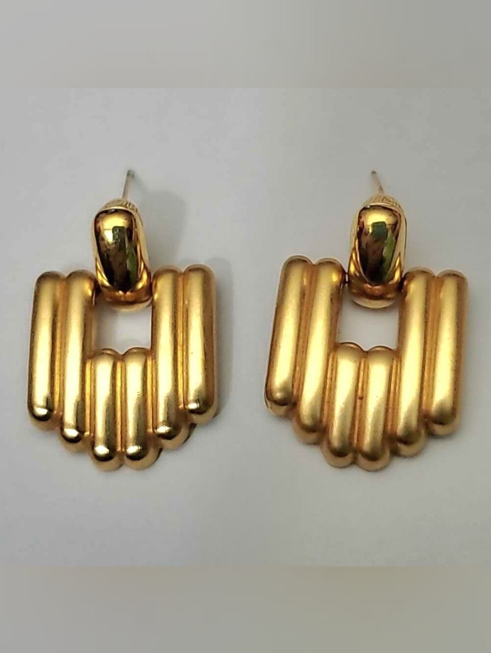 Goldtone Pierced Art Deco Style Earrings**Hinged